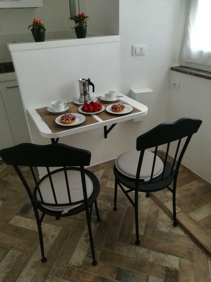 Holiday Homes - mini spa - Nemi  Bagian luar foto