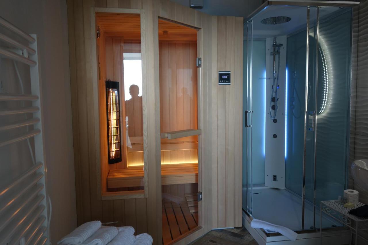 Holiday Homes - mini spa - Nemi  Bagian luar foto